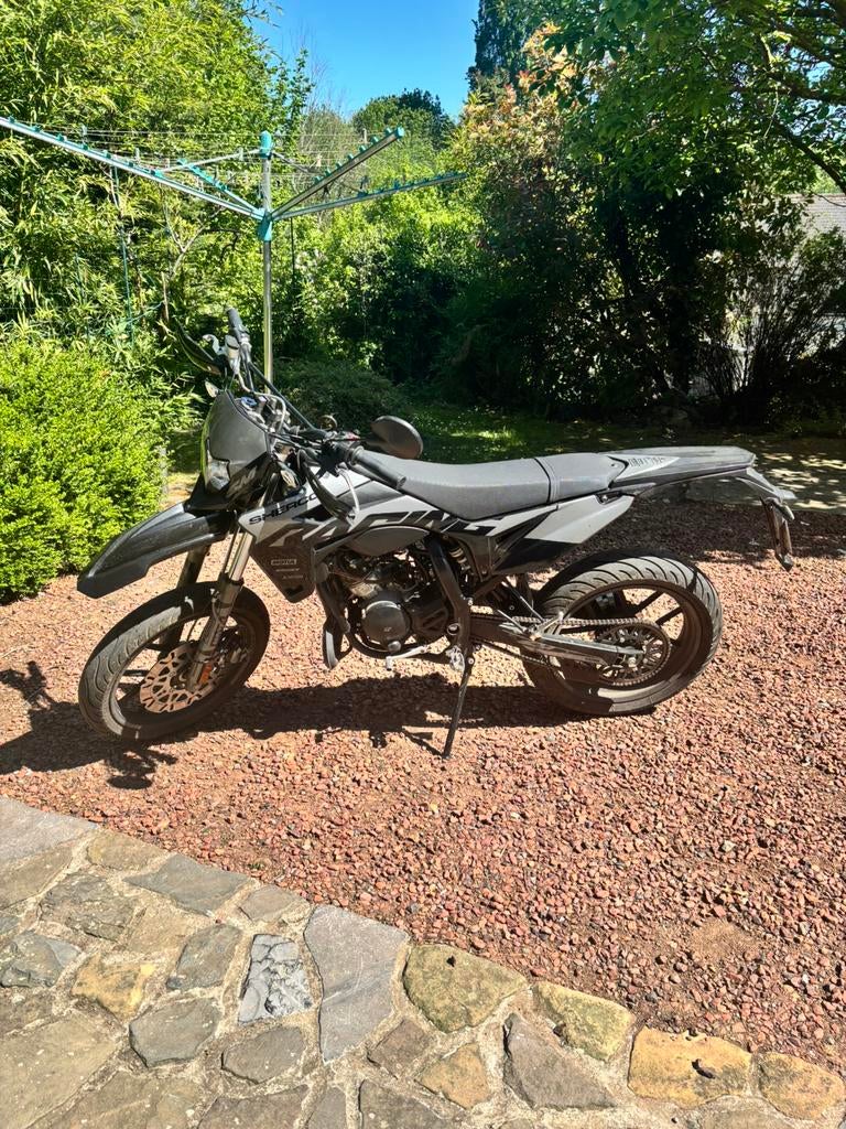 Moto 50cc sherco sm-rs black moon 2025, Enlèvement, Comme neuf