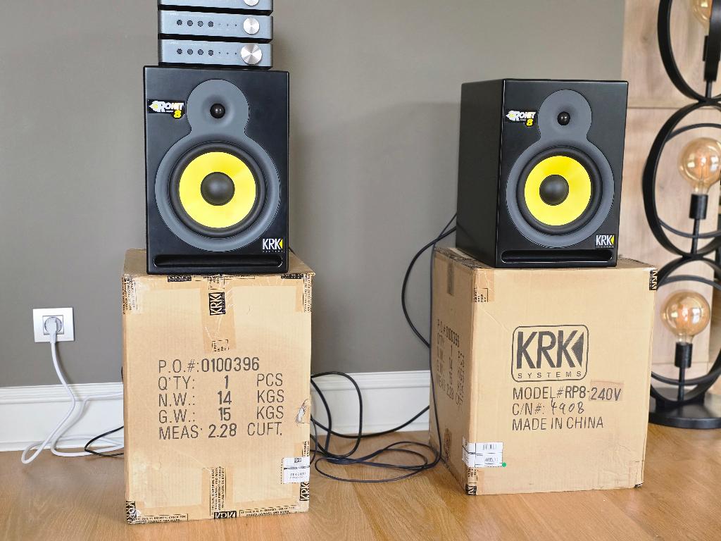 KRK Rokit power 8, Audio, Tv en Foto, Luidsprekerboxen, Zo goed als nieuw, Front, Rear of Stereo speakers, 120 watt of meer, Overige merken