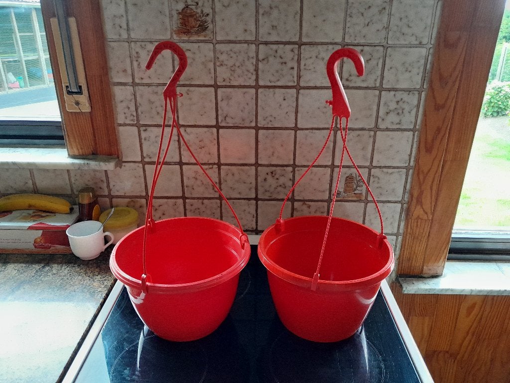 bloempotten, Tuin en Terras, Bloempotten, Kunststof, Balkon, Rond, Zo goed als nieuw