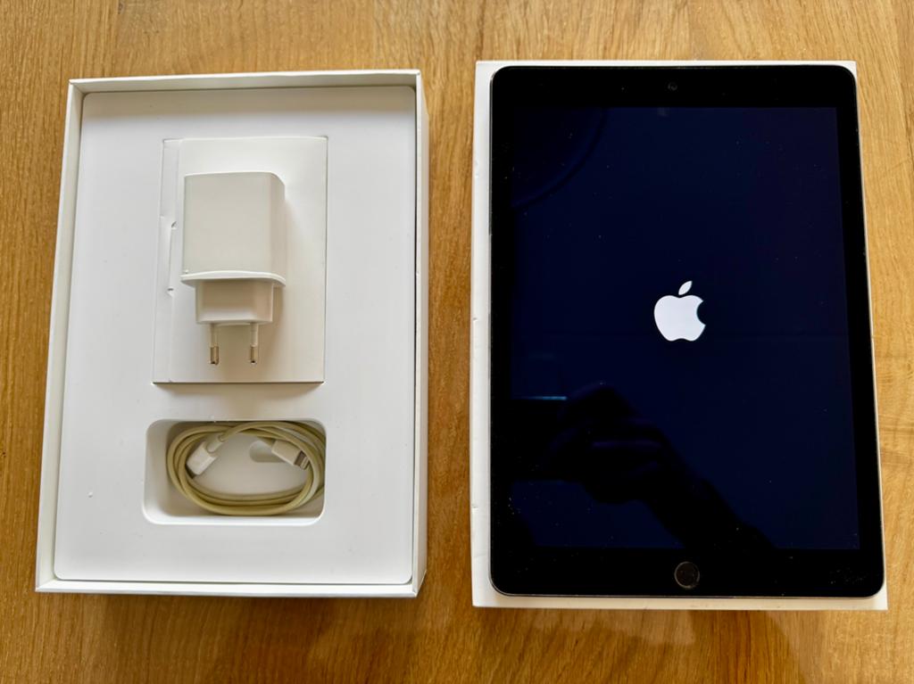 Apple oPad Air 2, Informatique & Logiciels, Apple iPad Tablettes, Gris, Enlèvement ou Envoi, Apple iPad, Comme neuf