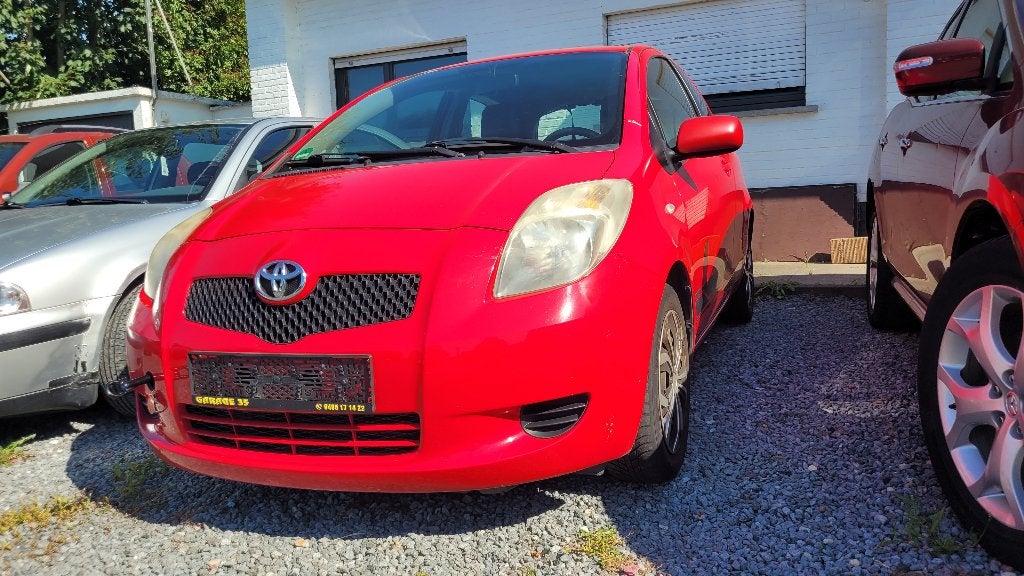 toyota yaris 1.3vvti AUTOMAAT AIRCO 2006 !! EERST LEZEN !!, Auto's, Stof, Bedrijf, Grijs, Sound system
