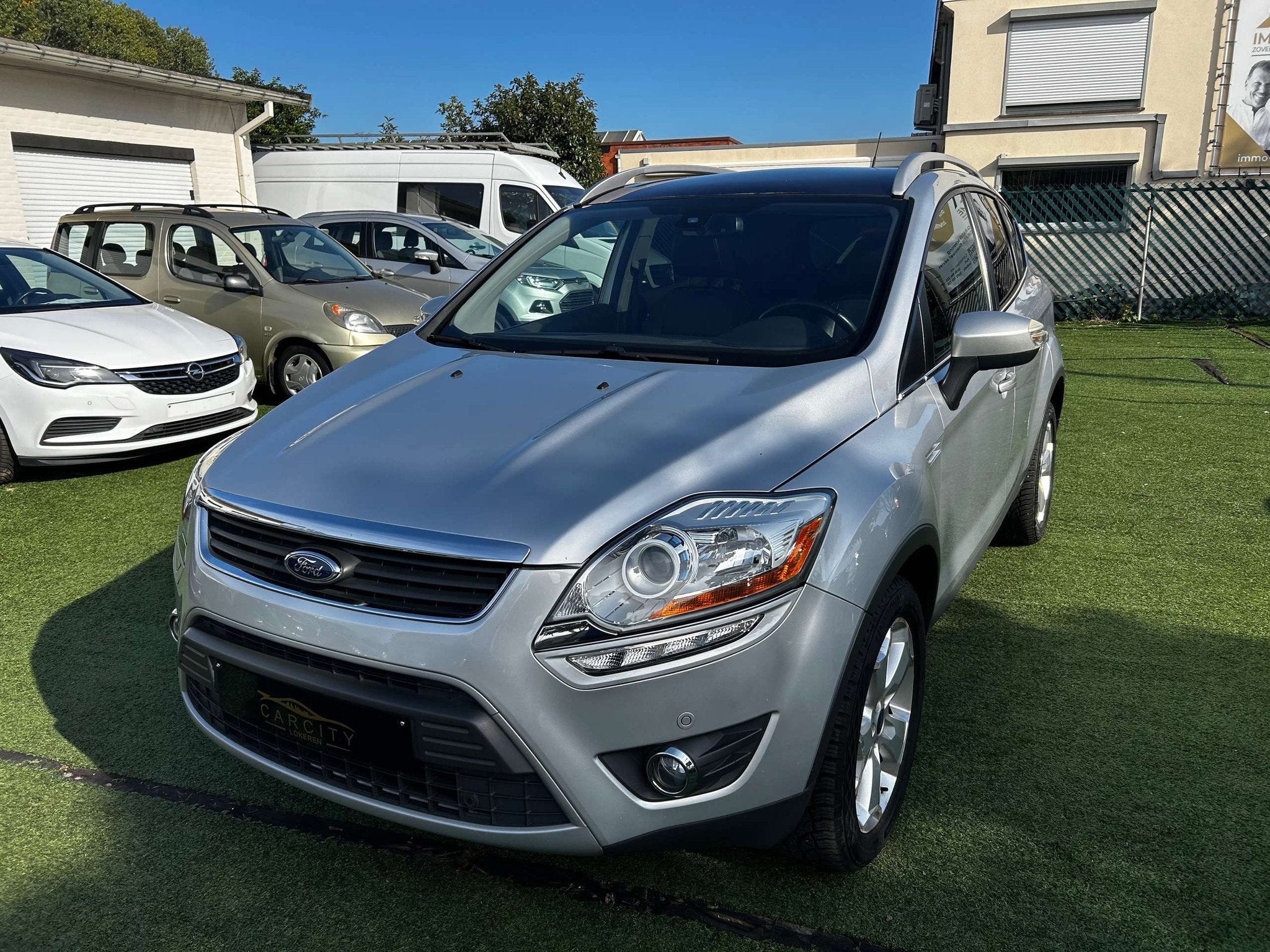 Ford Kuga 2.0 TDCi 2WD Titanium  LEDER  PANO  FULL OPT, Euro 5, Zwart, 4 cilinders, 136 pk
