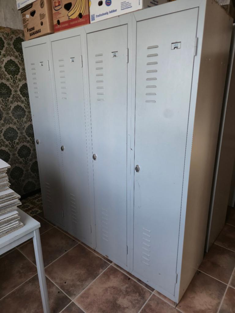 Lockerkasten, Enlèvement