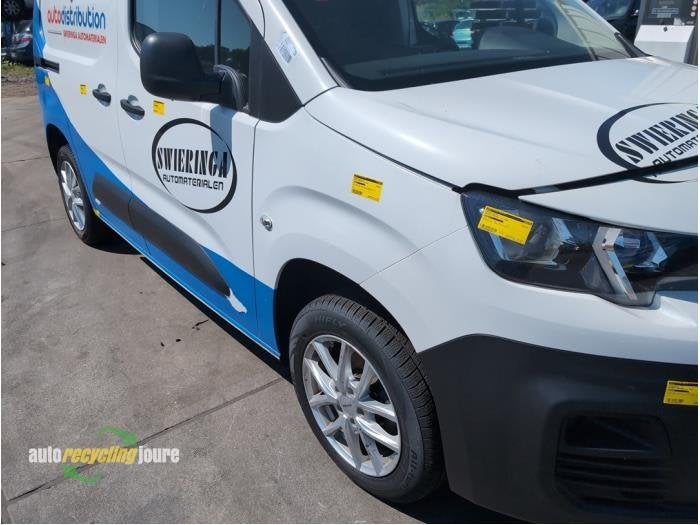 Aile avant droite d'un Peugeot Partner (EWP), -, -, 3 mois de garantie, Utilisé