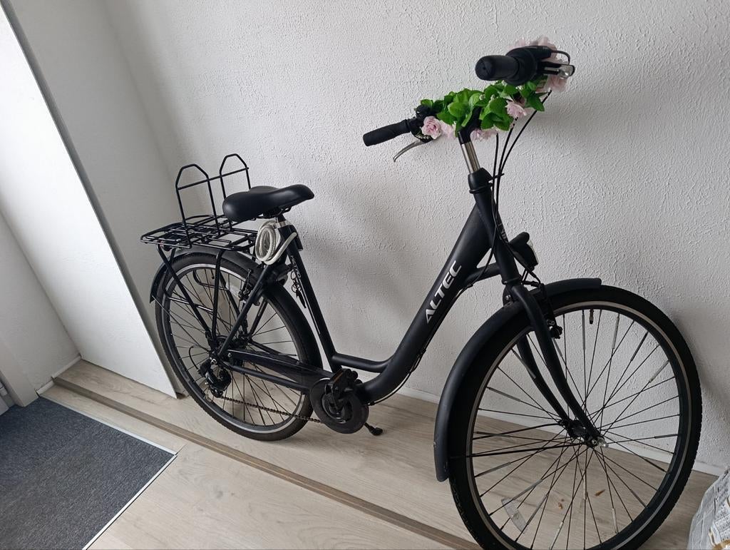 Altec fiets in zeer goede staat., Fietsen en Brommers, Ophalen, Versnellingen