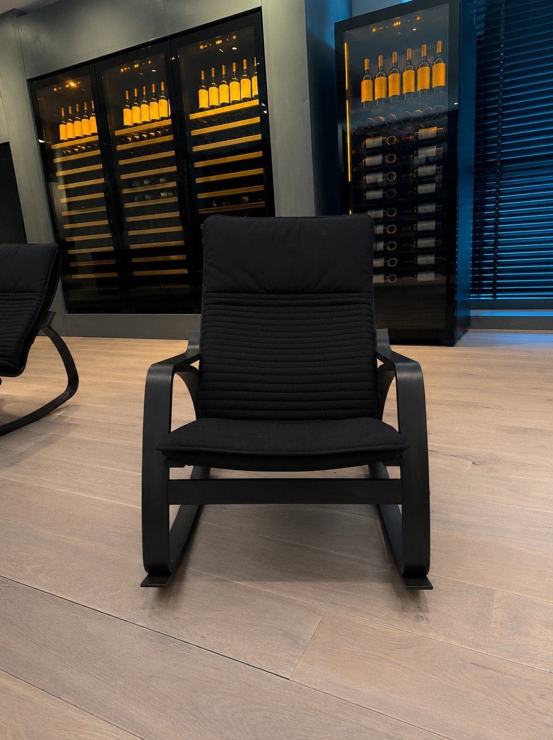 Fauteuil à bascule — noir Nouveau | Sans rayures, Maison & Meubles, Enlèvement ou Envoi, Noir