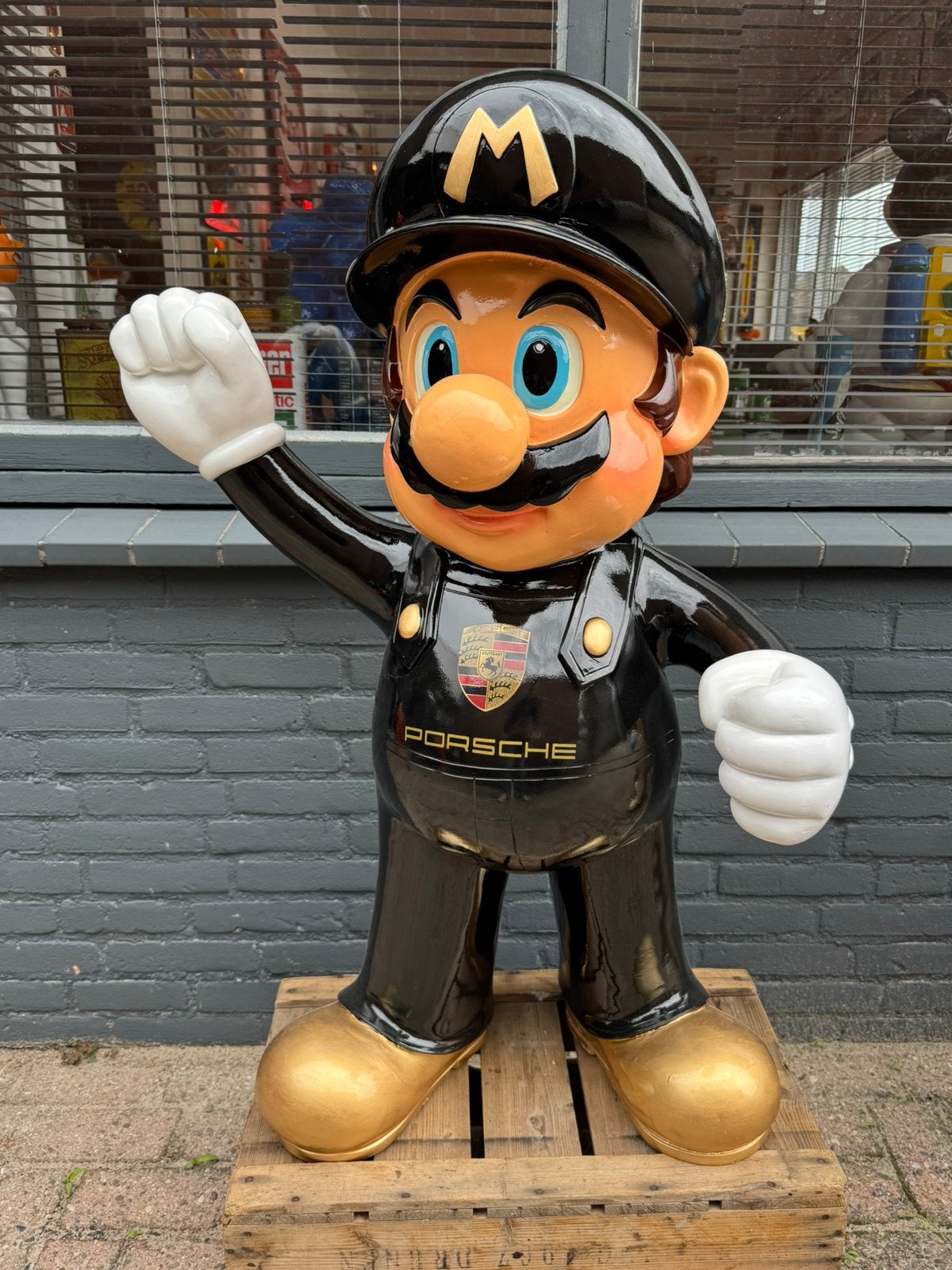 Statue Mario design Porsche, Enlèvement, Comme neuf, Panneau publicitaire