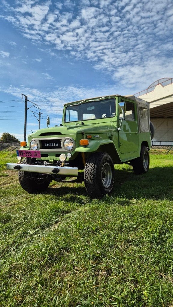 Toyota Land Cruiser FJ40, Autos, Achat, 4200 cm³, Boîte manuelle, Noir