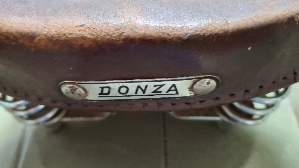Oud / antiek echt lederen fietszadel DONZA retro vintage, Ophalen, Gebruikt, Zadel, Oxford Sparta Batavus Norta gazelle Granville Sparta cube trek
