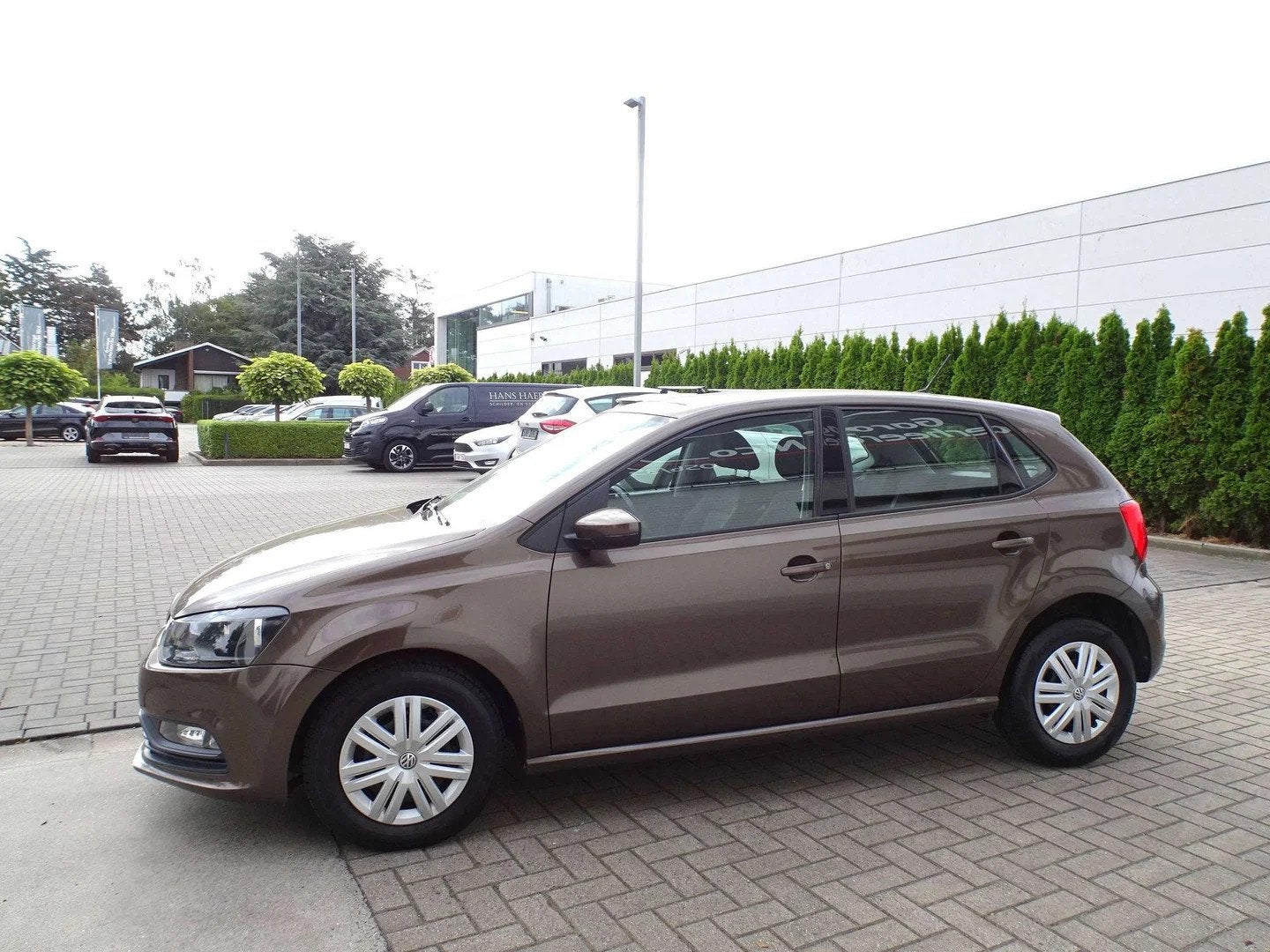 Volkswagen Polo 1.2TSi 5d. Trendline NAVIAUT. AIRCO,PDC,BLUE, Autos, Volkswagen, 1197 cm³, Argent ou Gris, Achat, 90 ch