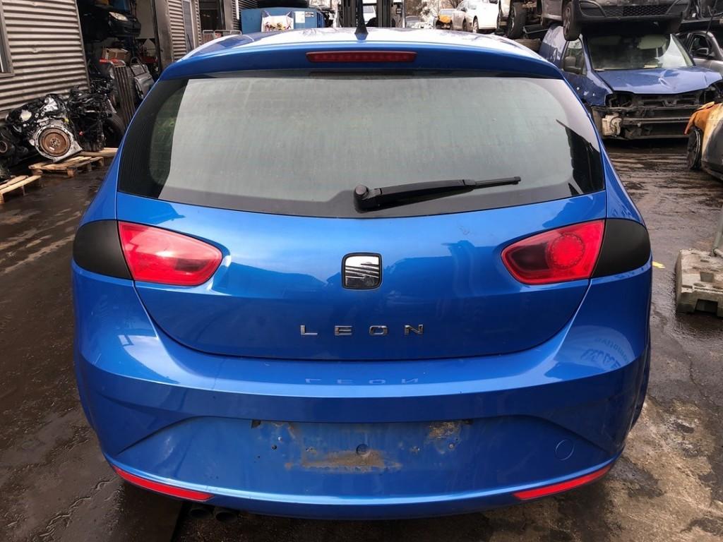ACHTERLICHT LINKS Seat Leon (1P1) (1P0945111C), Gebruikt, Seat