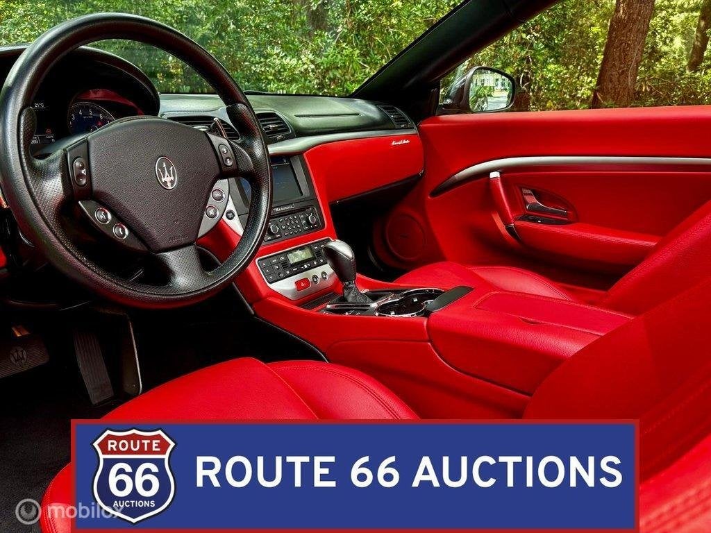Maserati GranCabrio | 2010 | Route 66 Auctions, Autos, Achat, Entreprise, Boîte manuelle, Autre carrosserie