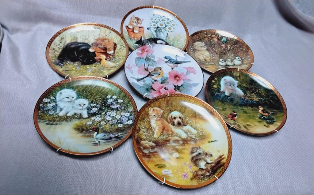 Set Wandborden met 24 karaat gouden rand  Giordano genummerd, Ophalen