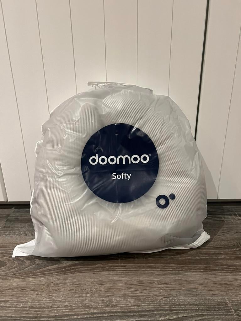 Voedingskussen Doomoo, Ophalen, Zo goed als nieuw, Voedingskussen