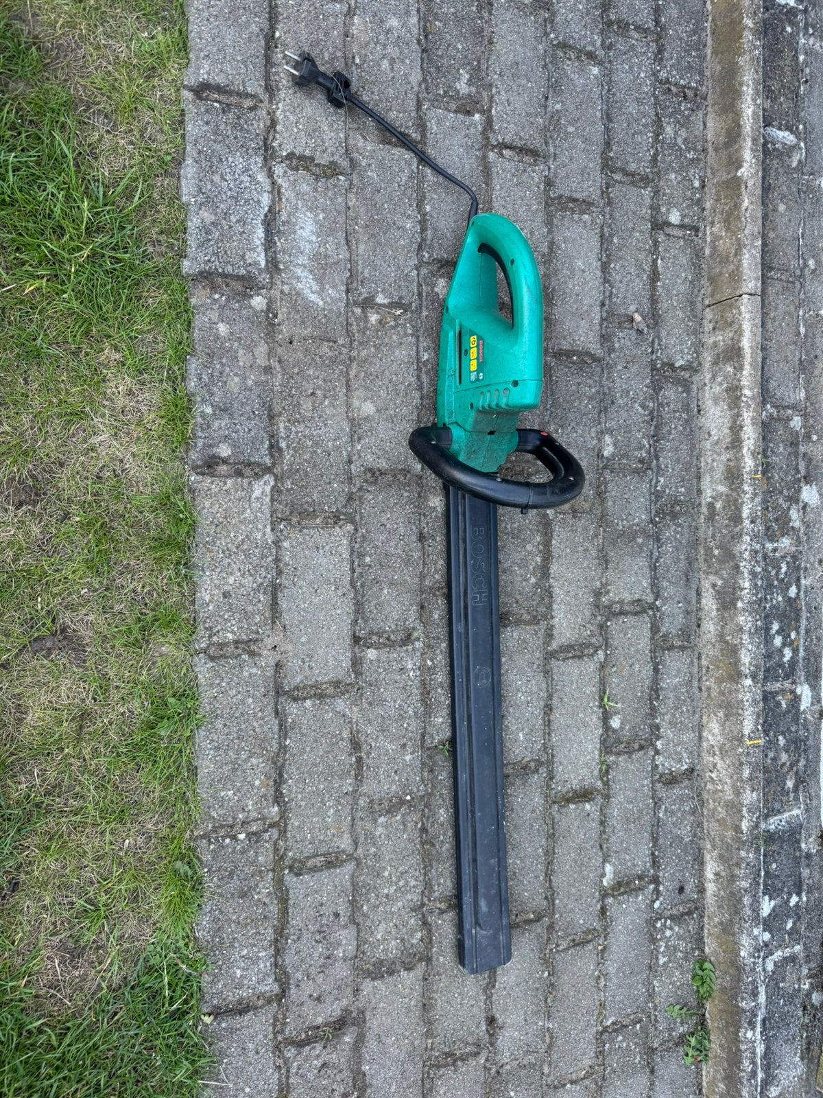 Heggenschaar in goede staat, Enlèvement, Comme neuf
