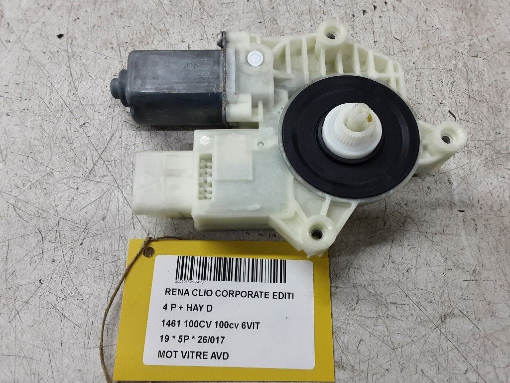 MOTOR RAAMMECHANIEK RECHTS VOOR Renault Clio V (RJAB), Gebruikt, Renault, Mevr. I. Hauben, Rue de l'Espoir 34 34
4030  GRIVEGNÉE, BE