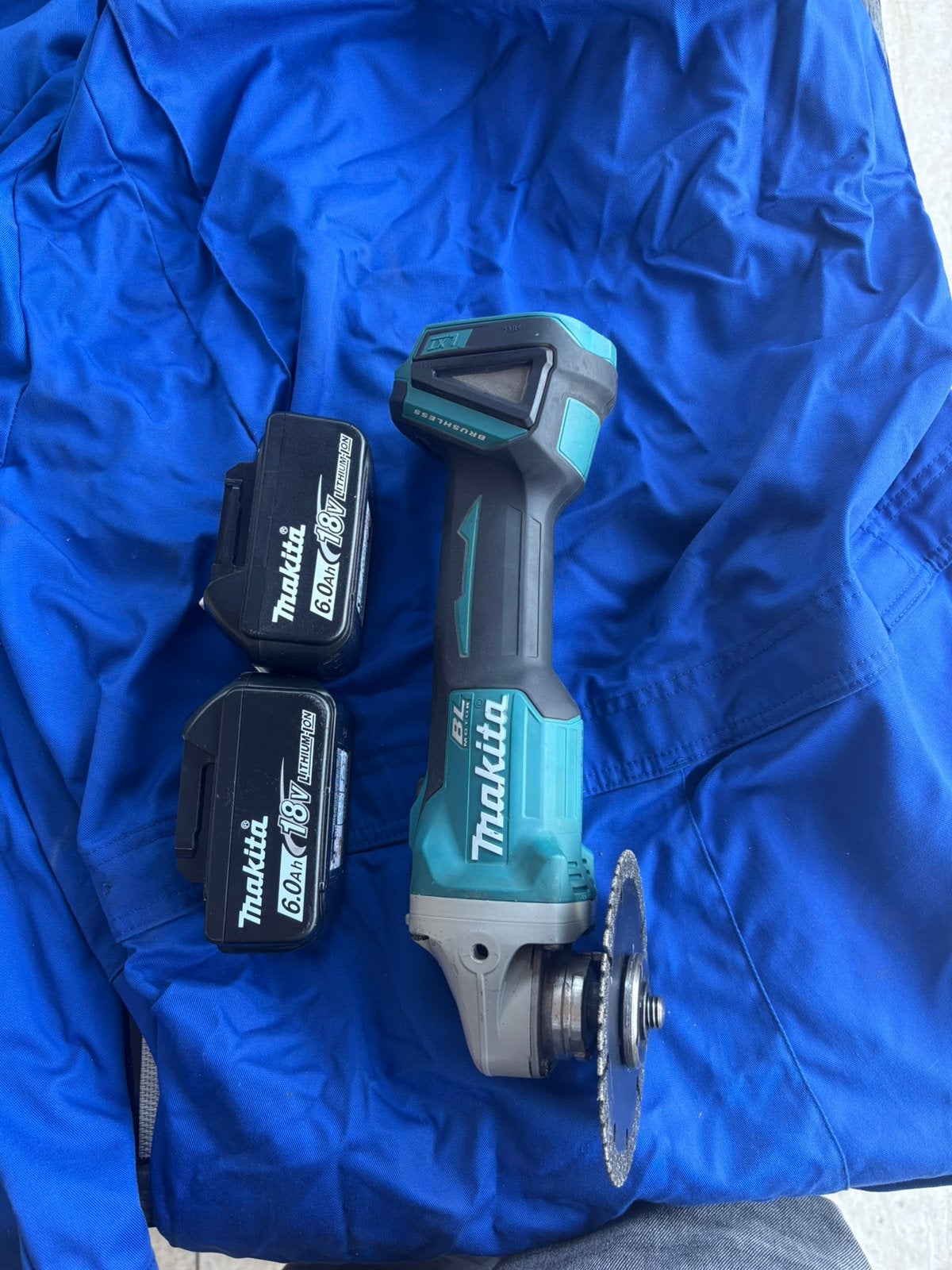 Makita haakse slijper, Doe-het-zelf en Bouw, Ophalen of Verzenden, Zo goed als nieuw