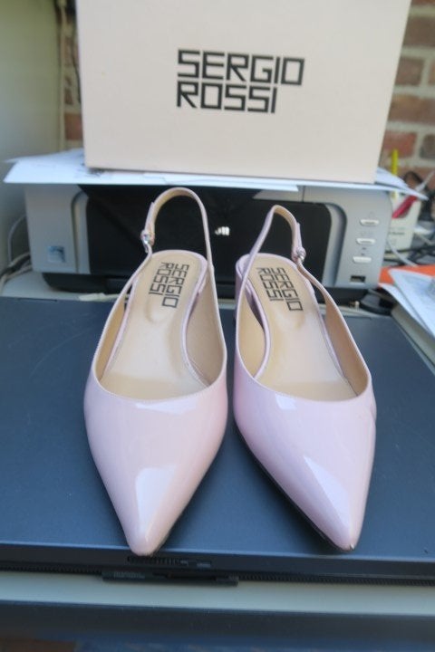 Slingback roze Sergio Rossi mt 40, Kleding | Dames, Schoenen, Sergio Rossi, Zo goed als nieuw, Roze, Sandalen of Muiltjes