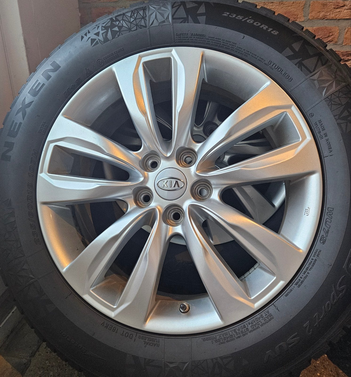 Kit hiver KIA Sorento 18 pouces 5x114,3 Nexen profil 8 mm TP, Enlèvement