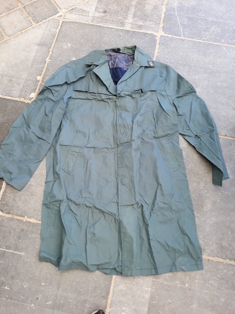regenjas regenoveral maat 50, Caravanes & Camping, Vêtements de pluie, Enlèvement ou Envoi, Imperméable