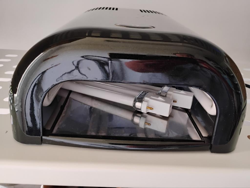 Manicure UV tunnel, Ophalen