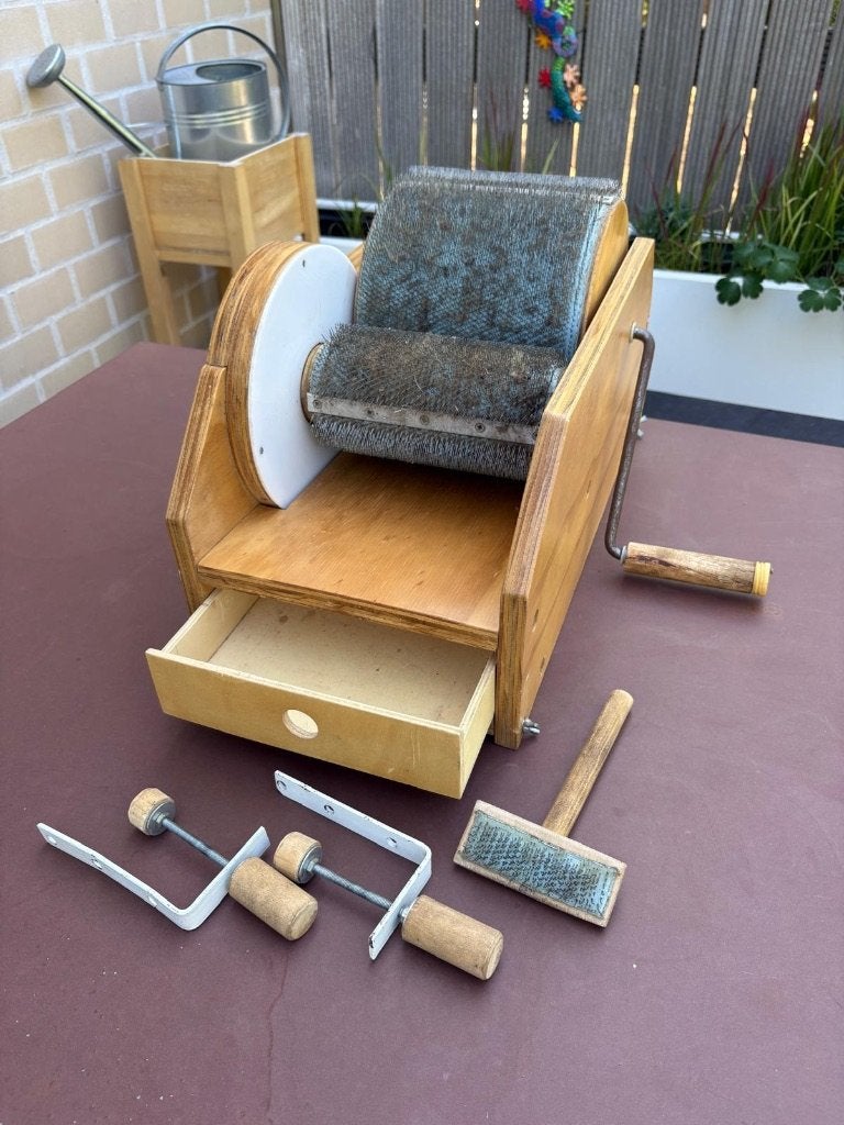 Houten kaardenmolen / kaardemolen / wolkaarder / drum carder, Hobby en Vrije tijd, Spinnewielen en Spinnen, Ophalen, Gebruikt