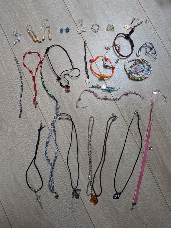 accessoires - bijoux ado, Handtassen en Accessoires, Kindersieraden, Ophalen, Gebruikt