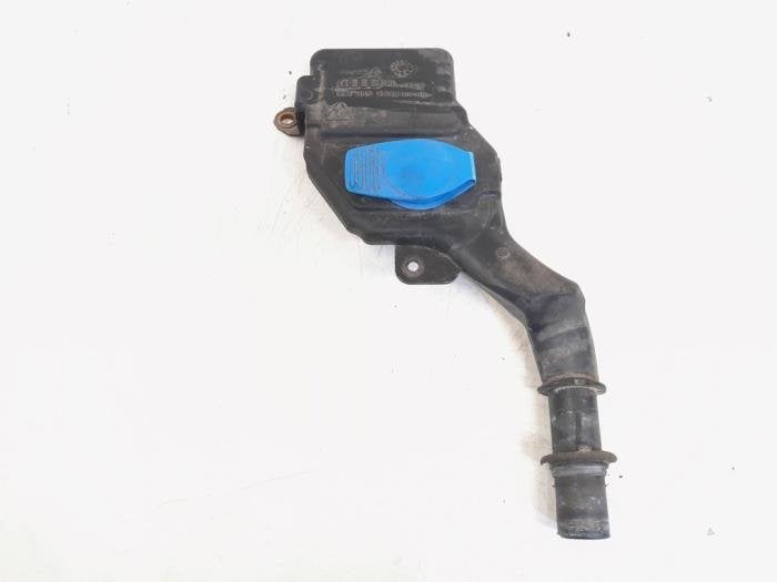 Réservoir lave-glace avant d'un Audi A4, -, 3 mois de garantie, Audi, Utilisé