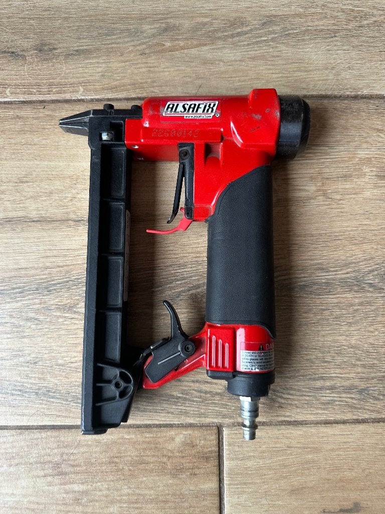 Agrafeuse Alsafix, Bricolage & Construction, Enlèvement, Comme neuf