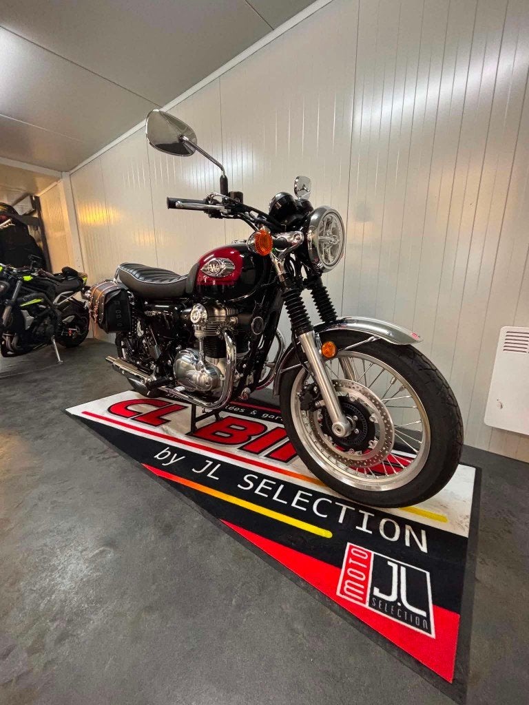 Kawasaki w800, Motos, Motos | Kawasaki, Entreprise, Occasion, 2 cylindres, 12 à 35 kW