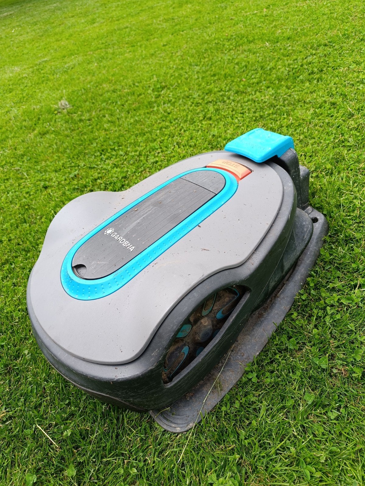 Robot tondeuse gardena roue bloque, Enlèvement ou Envoi