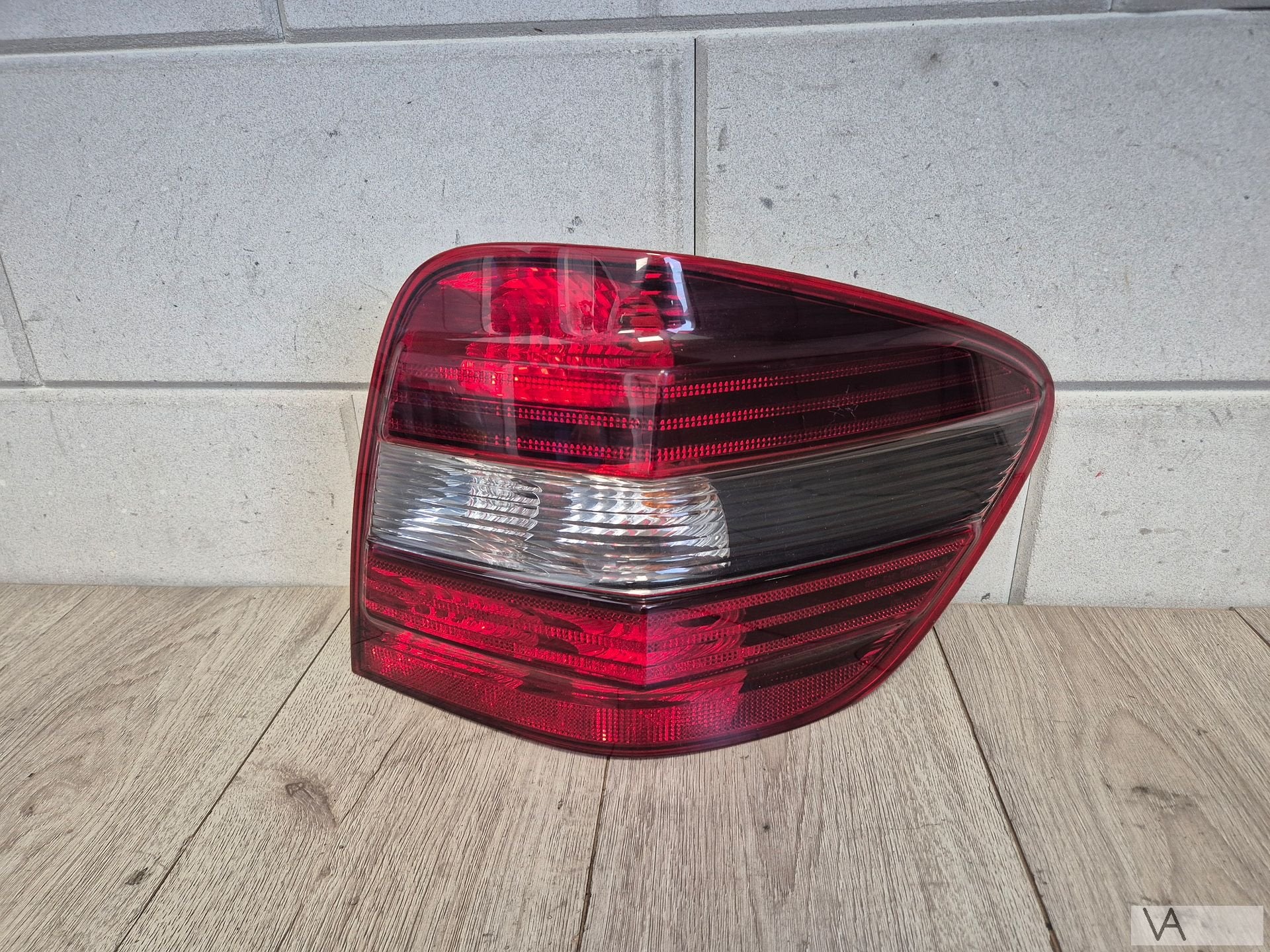 Achterlicht rechts van Mercedes ML W164 schadevrij €75, Auto-onderdelen, Gebruikt, -, Ophalen of Verzenden, -