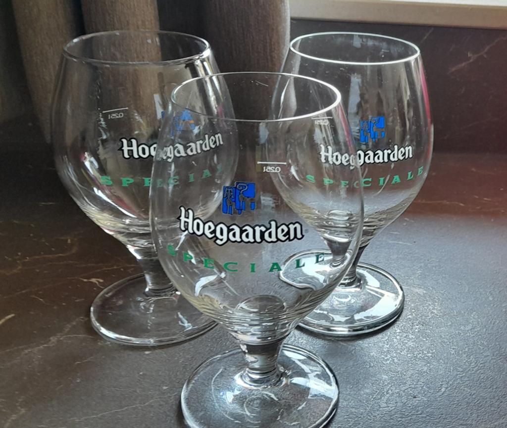 3 x hoegaarden glazen, Ophalen of Verzenden, Zo goed als nieuw, Glas of Glazen, Overige merken