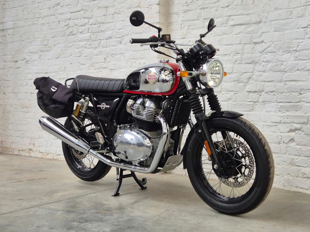 ROYAL ENFIELD INTERCEPTOR 650 édition chromée @motomobilia, Entreprise, Plus de 35 kW, 2 cylindres, Permis Moto A2 minimum