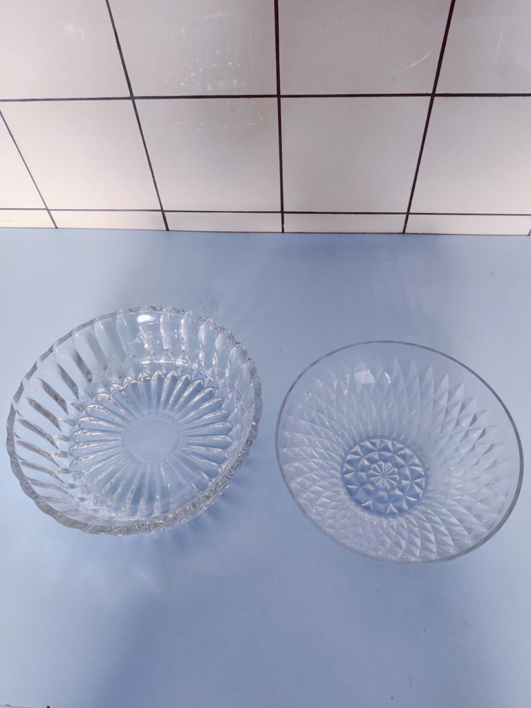 Glazen schalen, Ophalen
