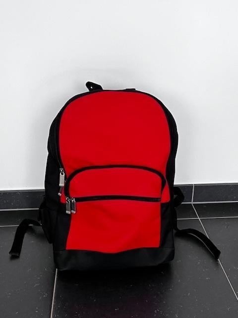 Rugzak / Marlboro, 25 tot 40 cm, Ophalen of Verzenden, Zo goed als nieuw, Overige merken