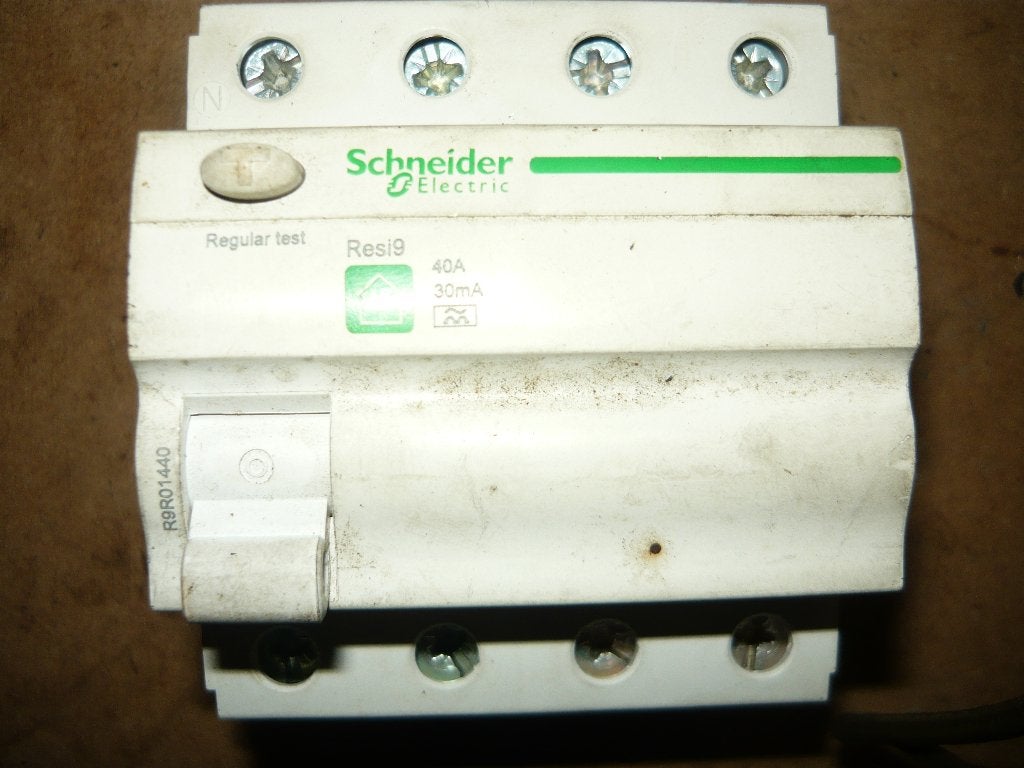 INTERRUPTEUR THERMIQUE, Enlèvement ou Envoi, Comme neuf, Schneider Electric, Interrupteur
