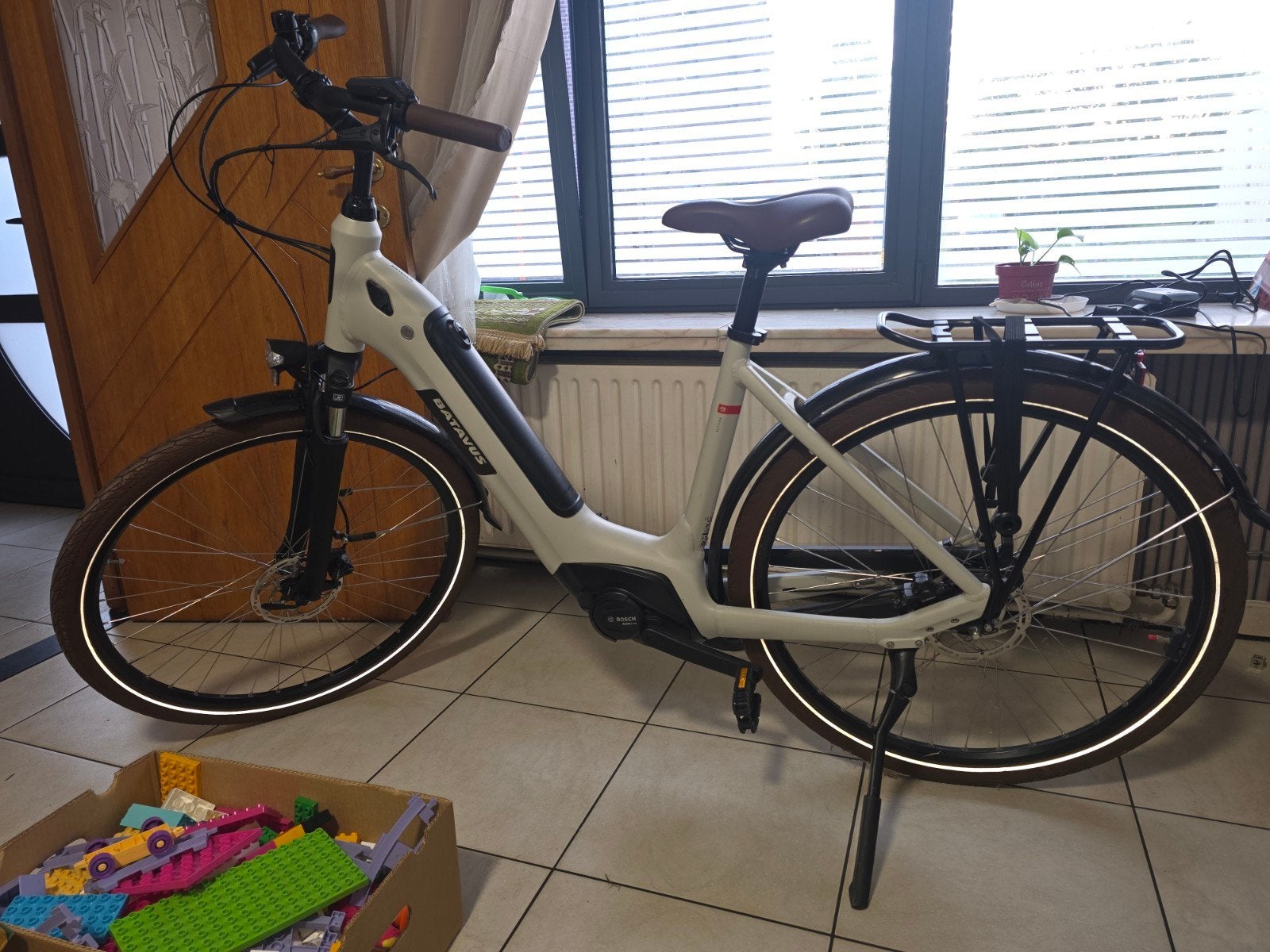 Batavus elektrische fiets

- Elektrische fiets van Batavu, Ophalen, Zo goed als nieuw, 50 km per accu of meer, Batavus
