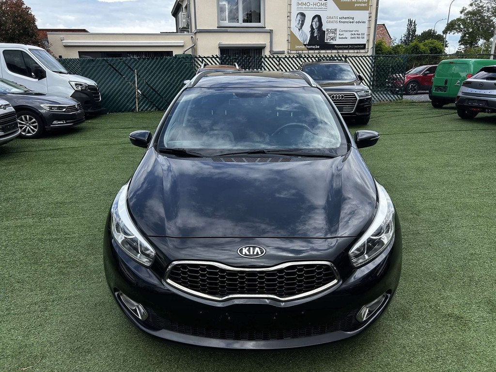 Kia Ceed SW / cee'd SW 1.6 CRDi Mind GPS CAMERABLEUTOO, Euro 5, Achat, Entreprise, Boîte manuelle