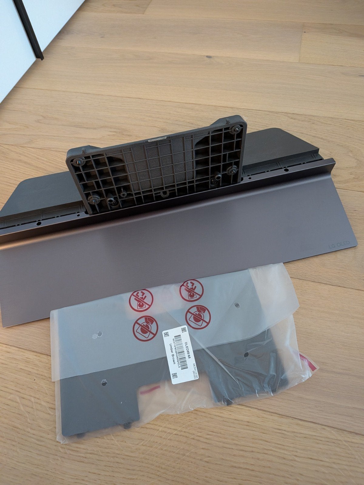 Support télé LG OLED 55/65, Enlèvement ou Envoi, Neuf