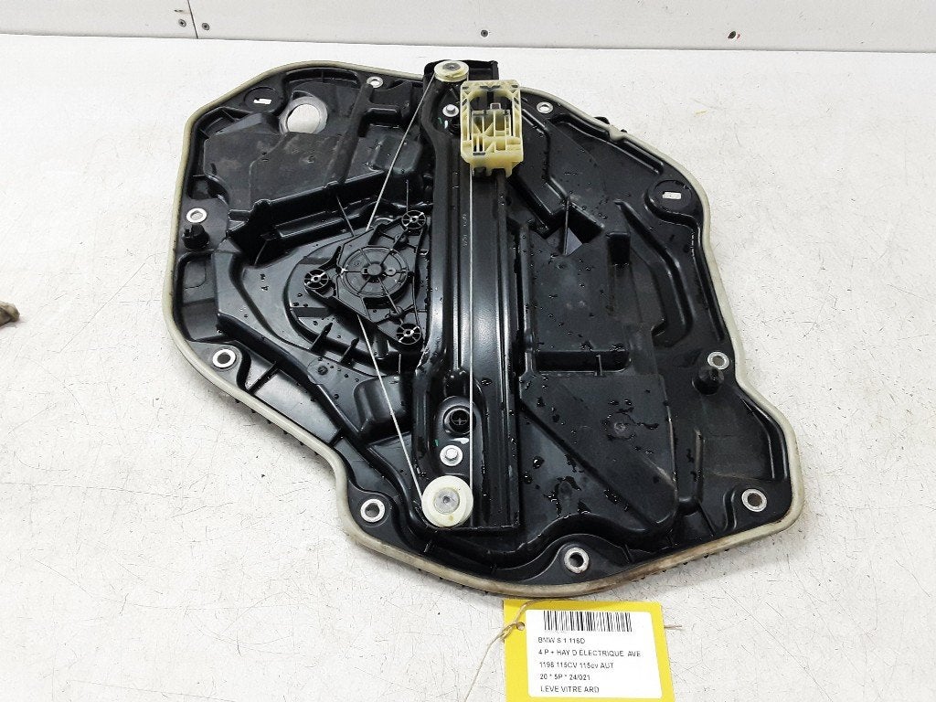 RAAMMECHANIEK RECHTS ACHTER BMW 1 serie (F40) (4WWA036), Auto-onderdelen, Gebruikt, BMW, Petuelring 130
80809  München, DE, Bayerische Motoren Werke AG