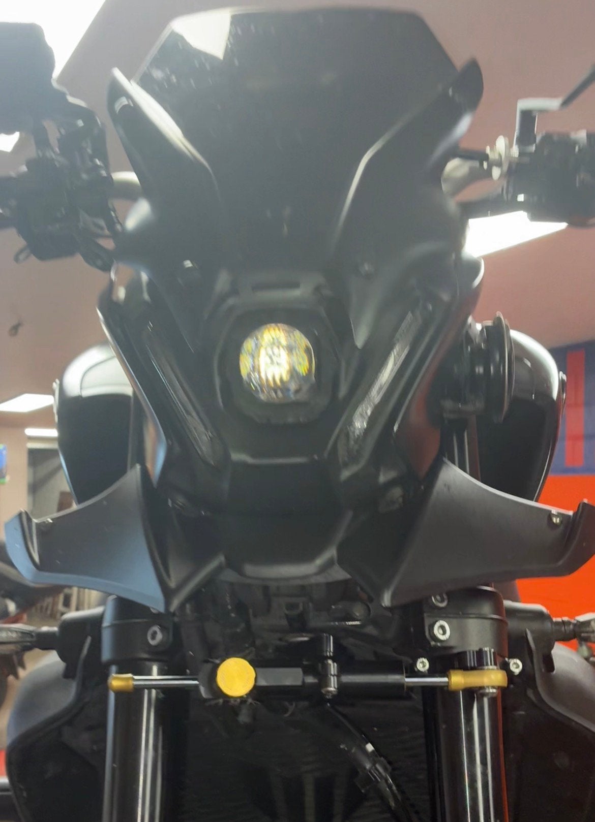 Mt09 gen3 neus spoiler, Ophalen, Gebruikt