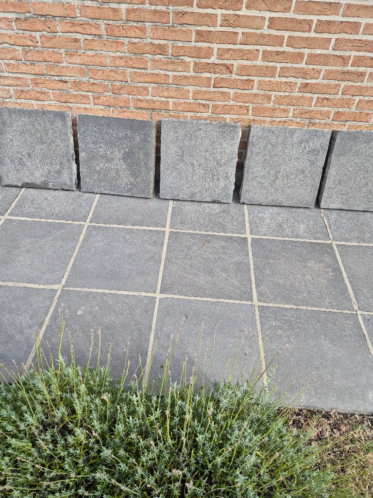 Pierre bleue belge 40X40X épaisseur 5 environ 50 m², Tuiles de terrasse, Utilisé, 10 m²² ou plus, Enlèvement