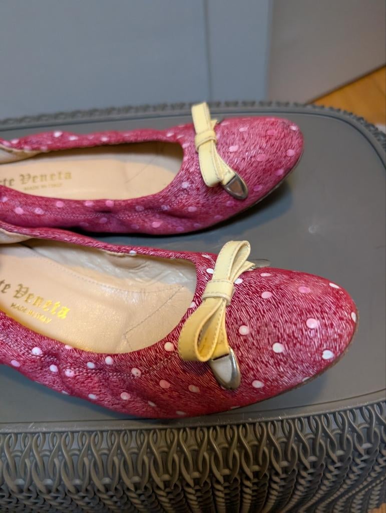 Chaussures plates pour femmes portées en taille 39, Vêtements | Femmes, Chaussures, Enlèvement ou Envoi, ANDERE, Rouge, Chaussures de danse