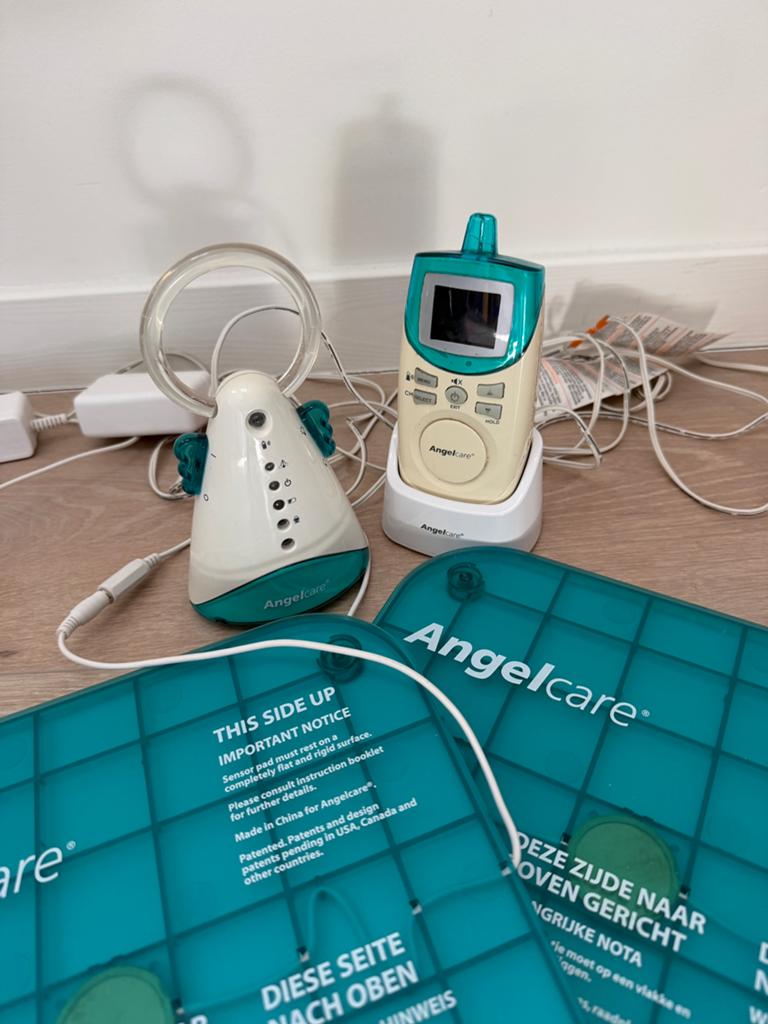 Angelcare babyfoon met 2 sensormatjes, Ophalen, Zo goed als nieuw
