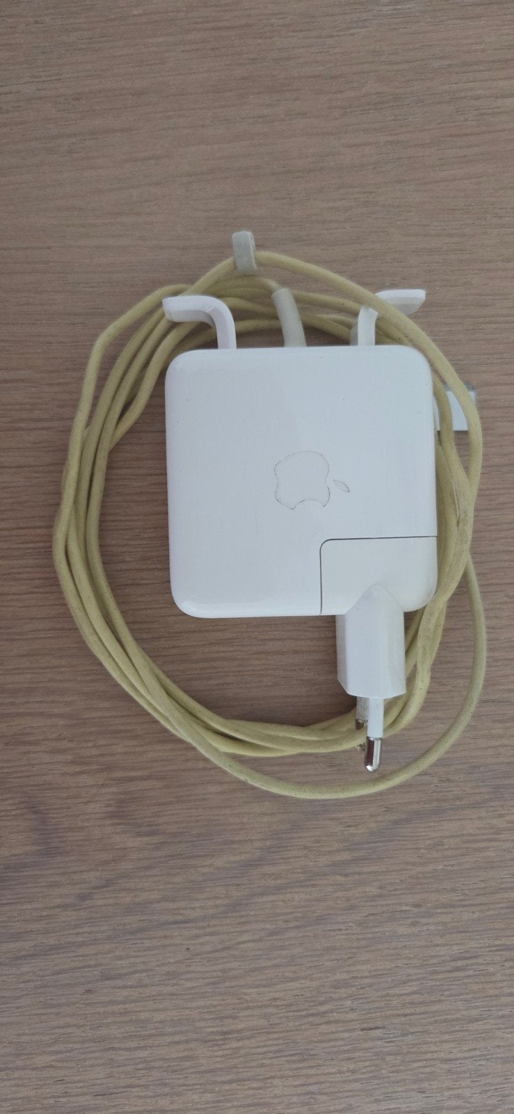 MagSafe 2Power Adapter
Designed by Apple inCaliforia Assembl, Enlèvement