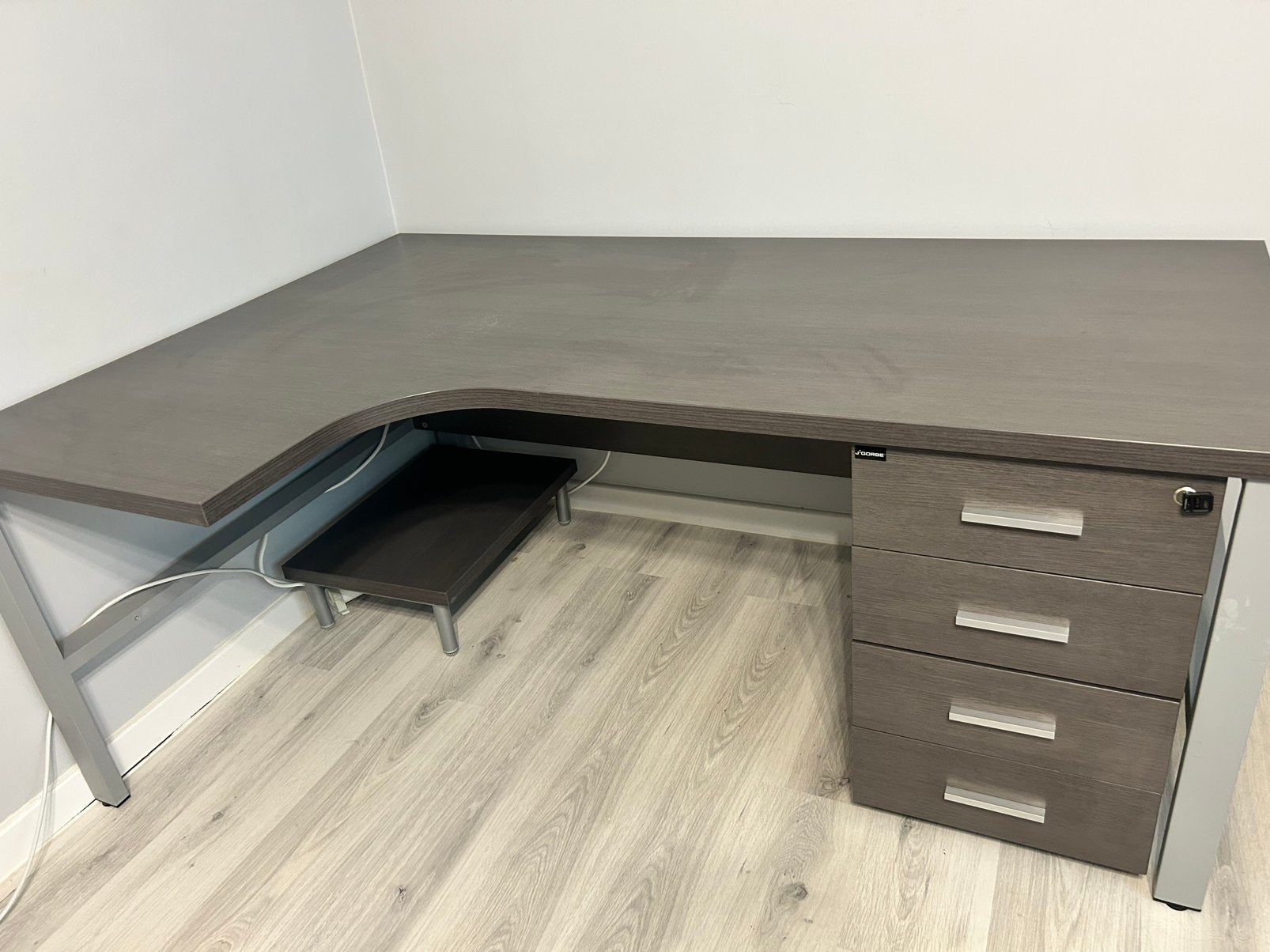 Stevige hoekbureau met kasten, Enlèvement, Comme neuf, Bureau d'angle