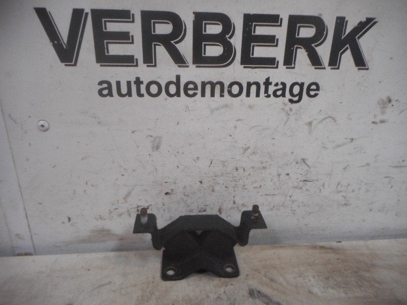 BOITE DE VITESSES SUPPORT ARRIÈRE Omega B (25 / 26 / 27), Opel, Opel Automobile GmbH, Utilisé, Kontakt-opel@opel.com
