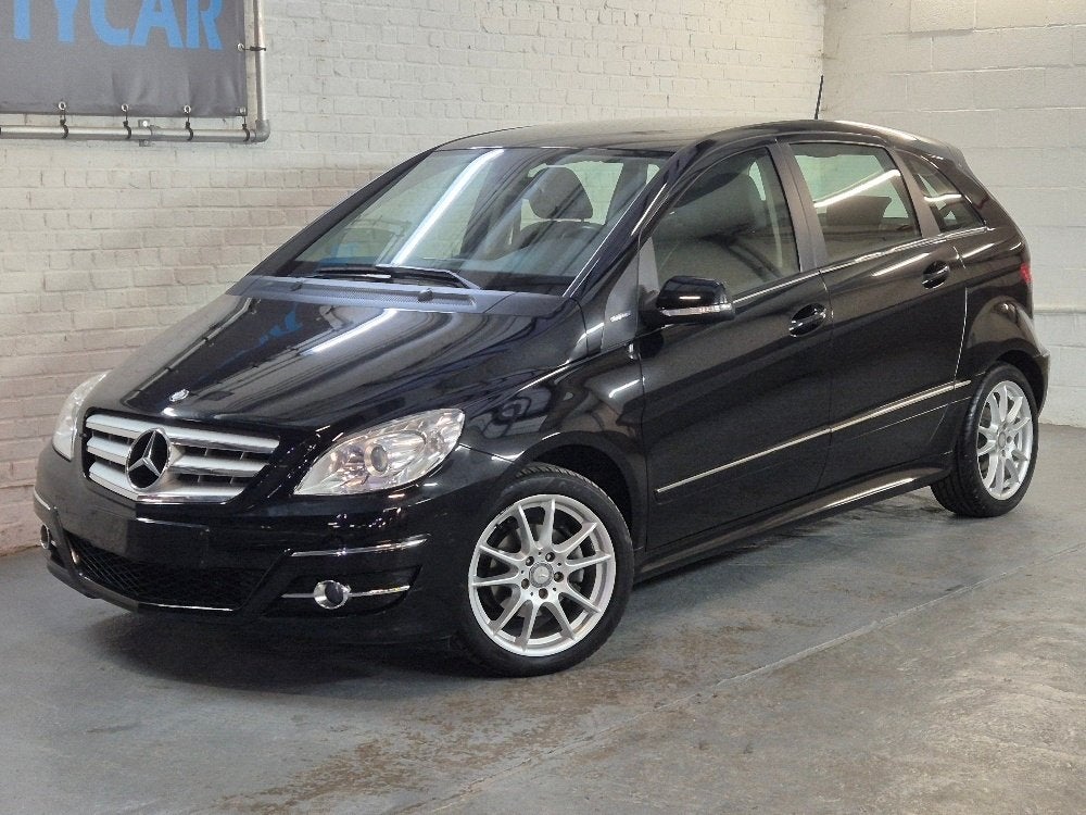 Mercedes B180 benz.Euro5 - 11/2010 -Topstaat  -Garantie, Auto's, Monovolume, Zwart, 4 cilinders, Leder en Stof