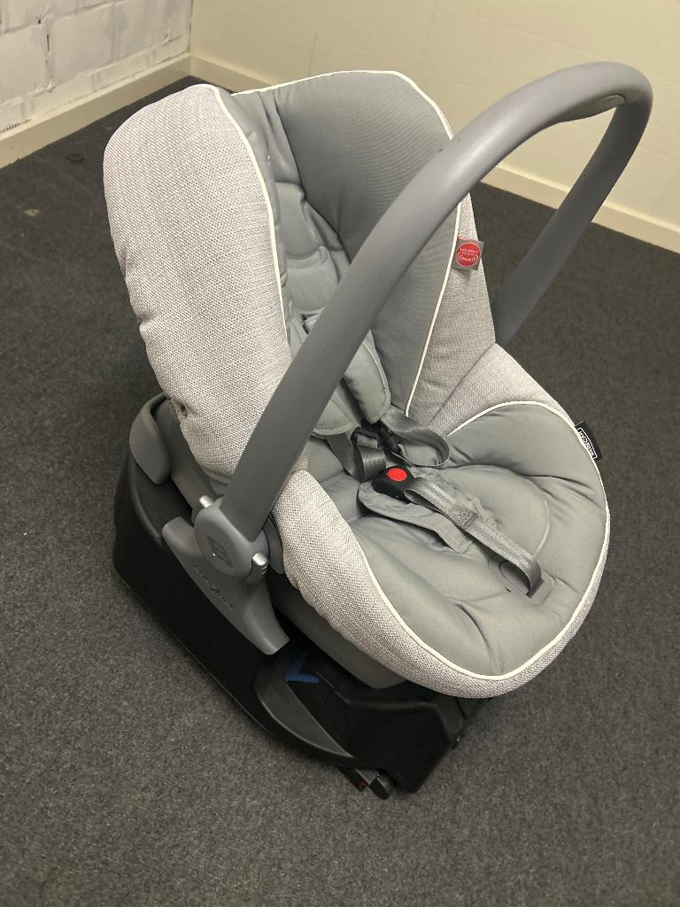 Autostoel isofix, Kinderen en Baby's, 15 t/m 36 kg, Zijbescherming, Zo goed als nieuw, Isofix